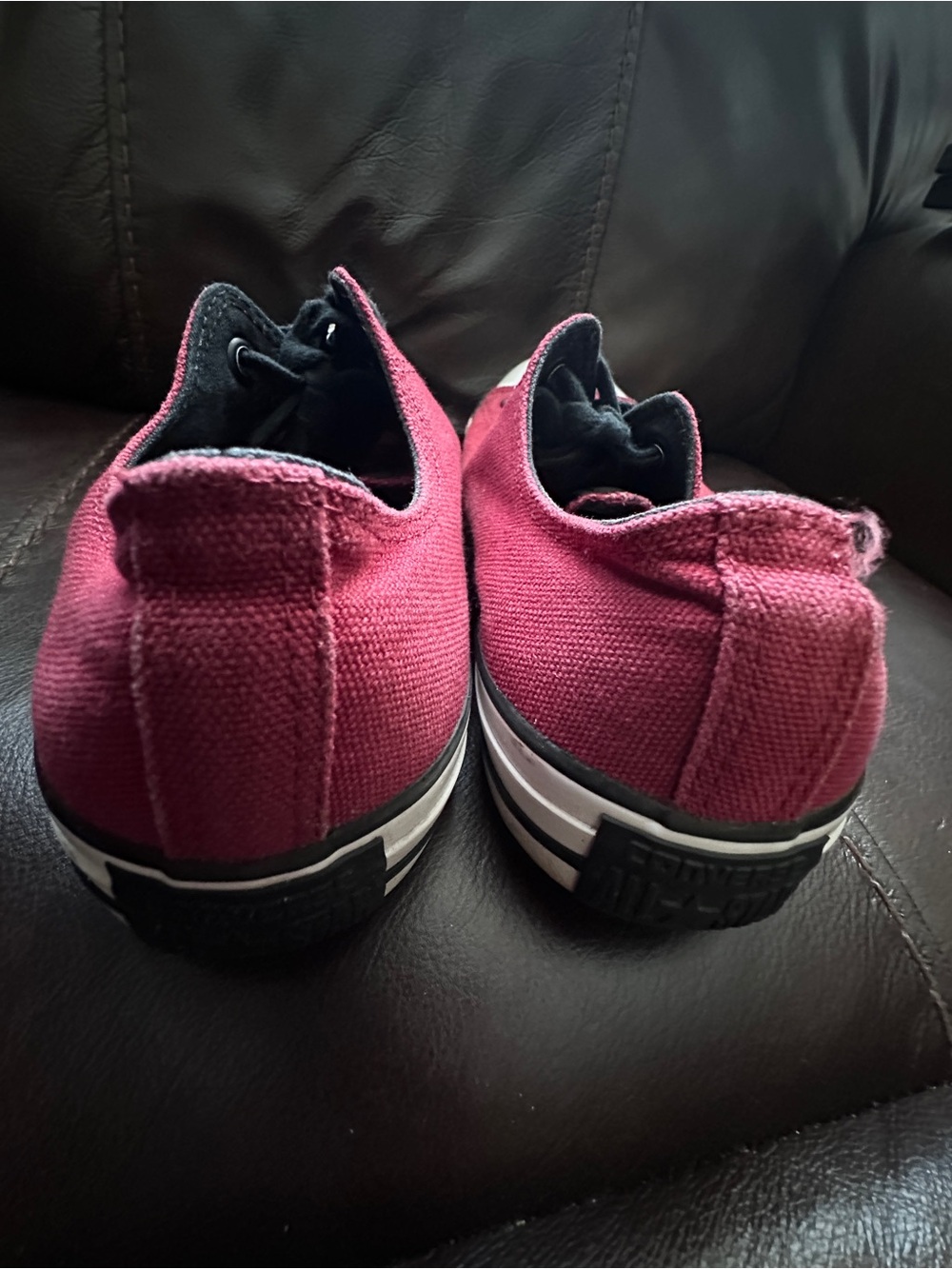 All Star Converse Low-Top Canvas Sneakers - Red Burgundy Black Laces 9.5 M - Picture 9 of 16